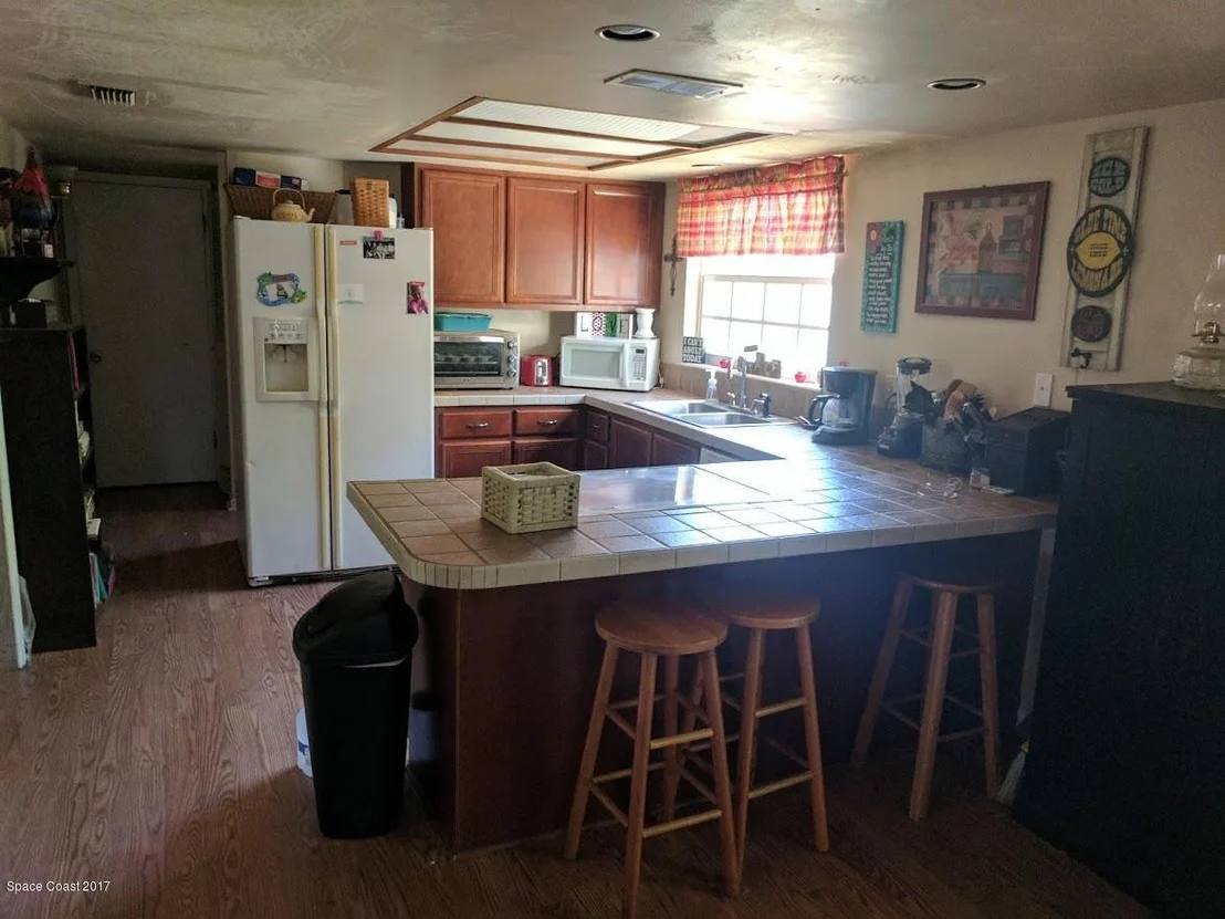 Photo of 1078 Daytona Drive NE