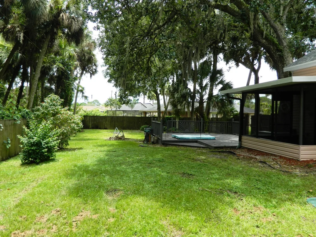 Photo of 1451 SE Ruffin Circle