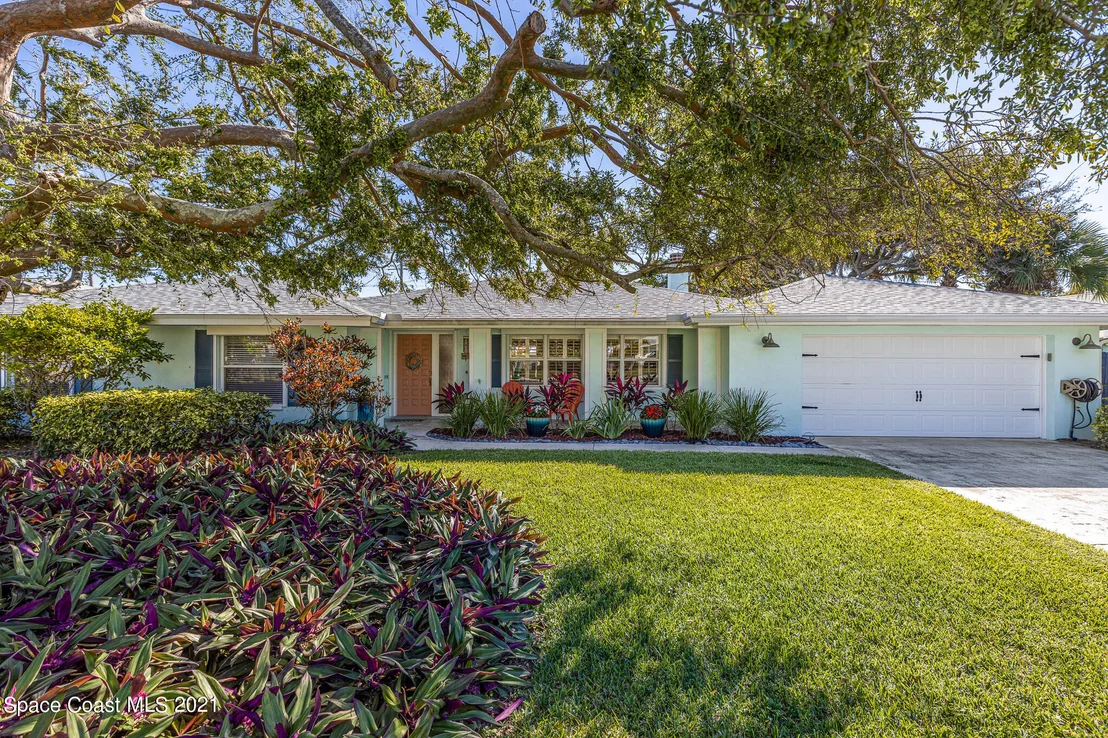 Photo of 219 Watson Drive