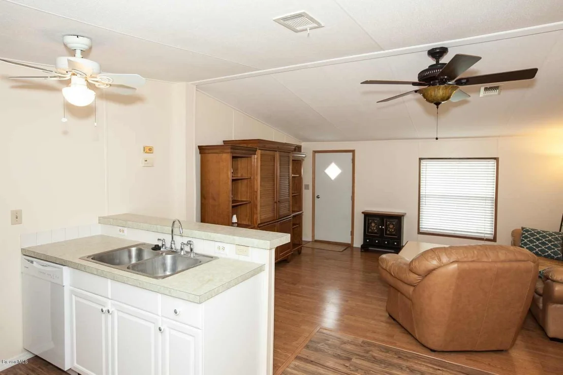 Photo of 635 Royal Tern Drive
