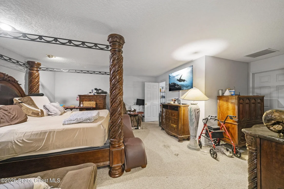 Photo of 2180 Figtree Drive