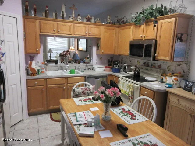 Photo of 915 S Fork Circle
