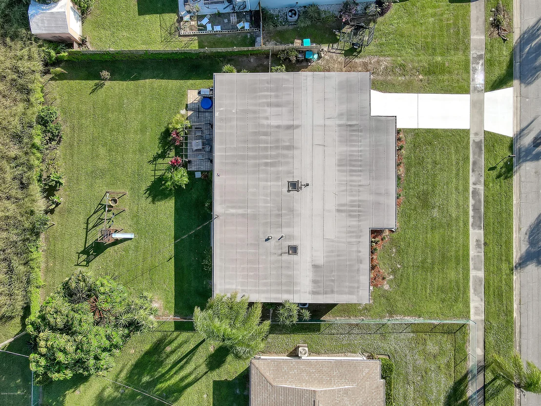 Photo of 765 Angle Street NE
