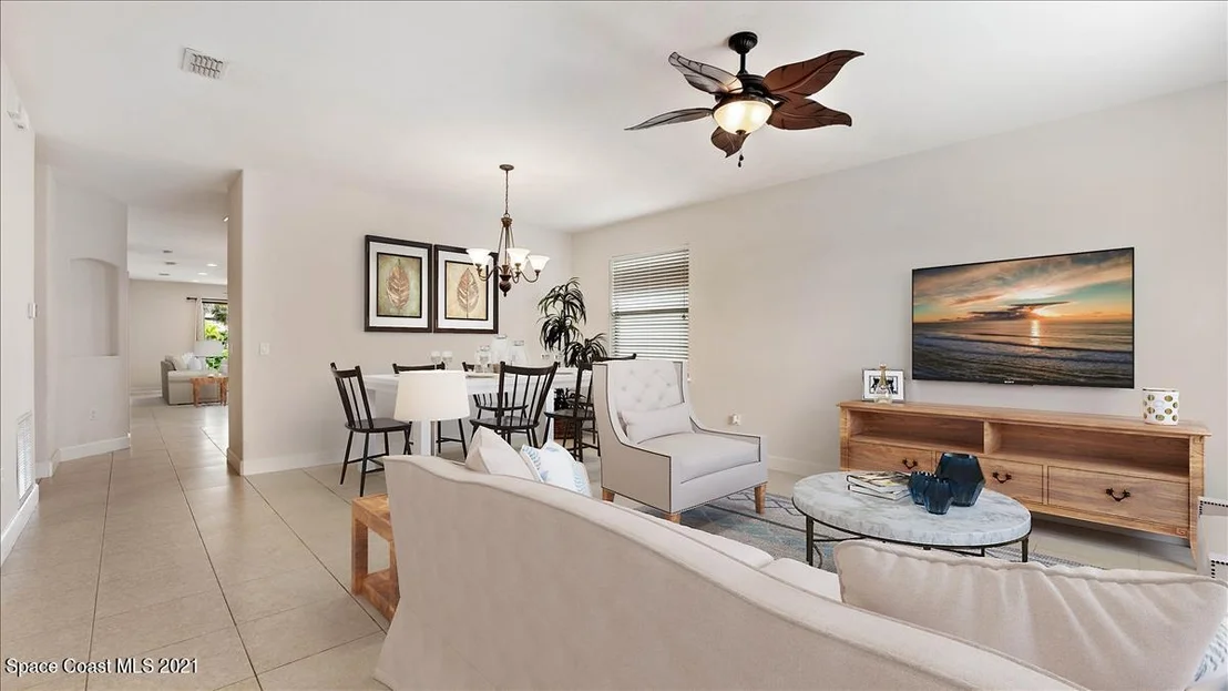 Photo of 739 Monterey Drive