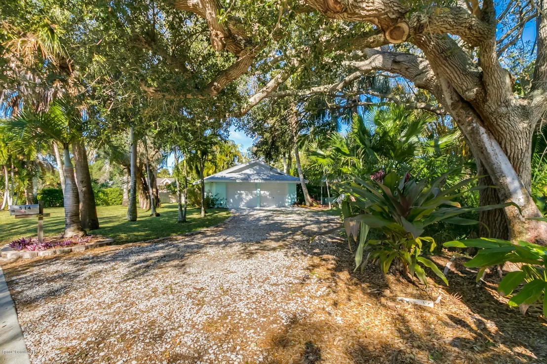 Photo of 514 Avenue B Avenue