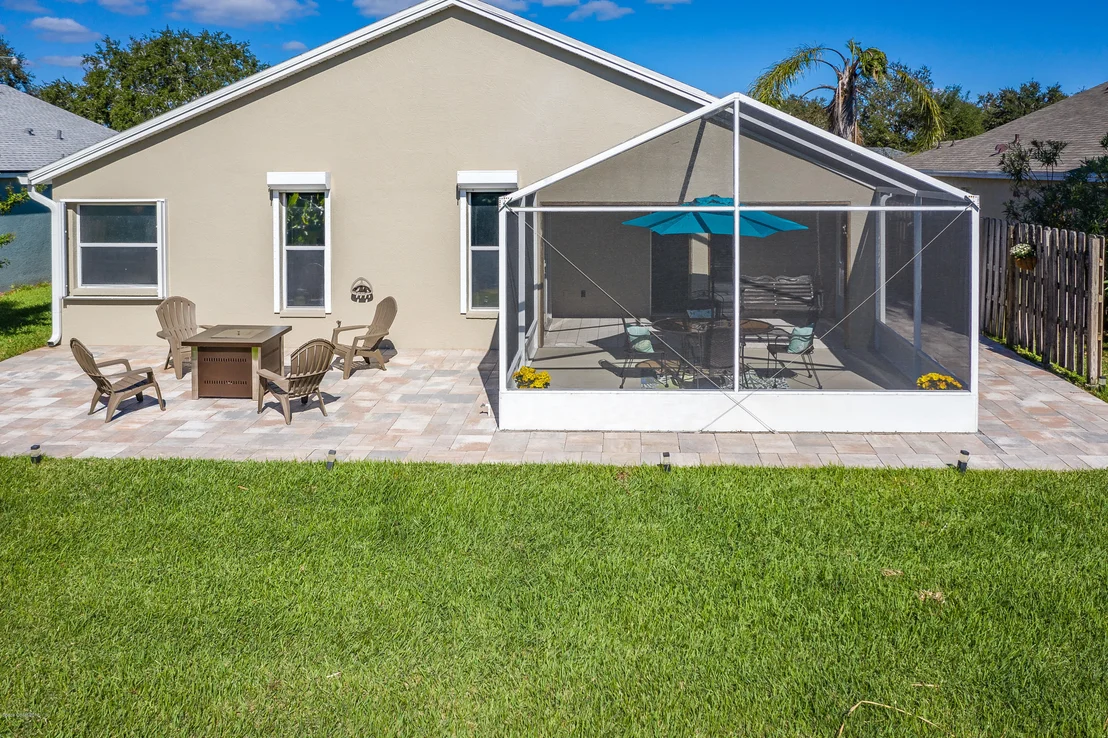 Photo of 8027 Bracken Lane