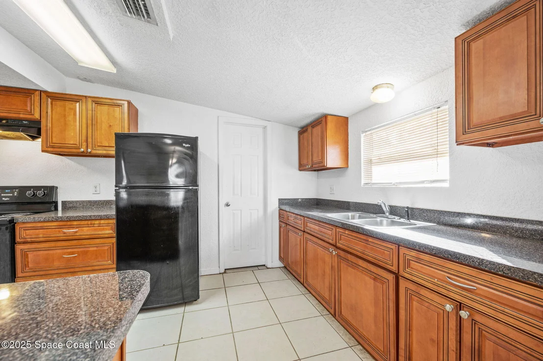 Photo of 907 Espanola Way