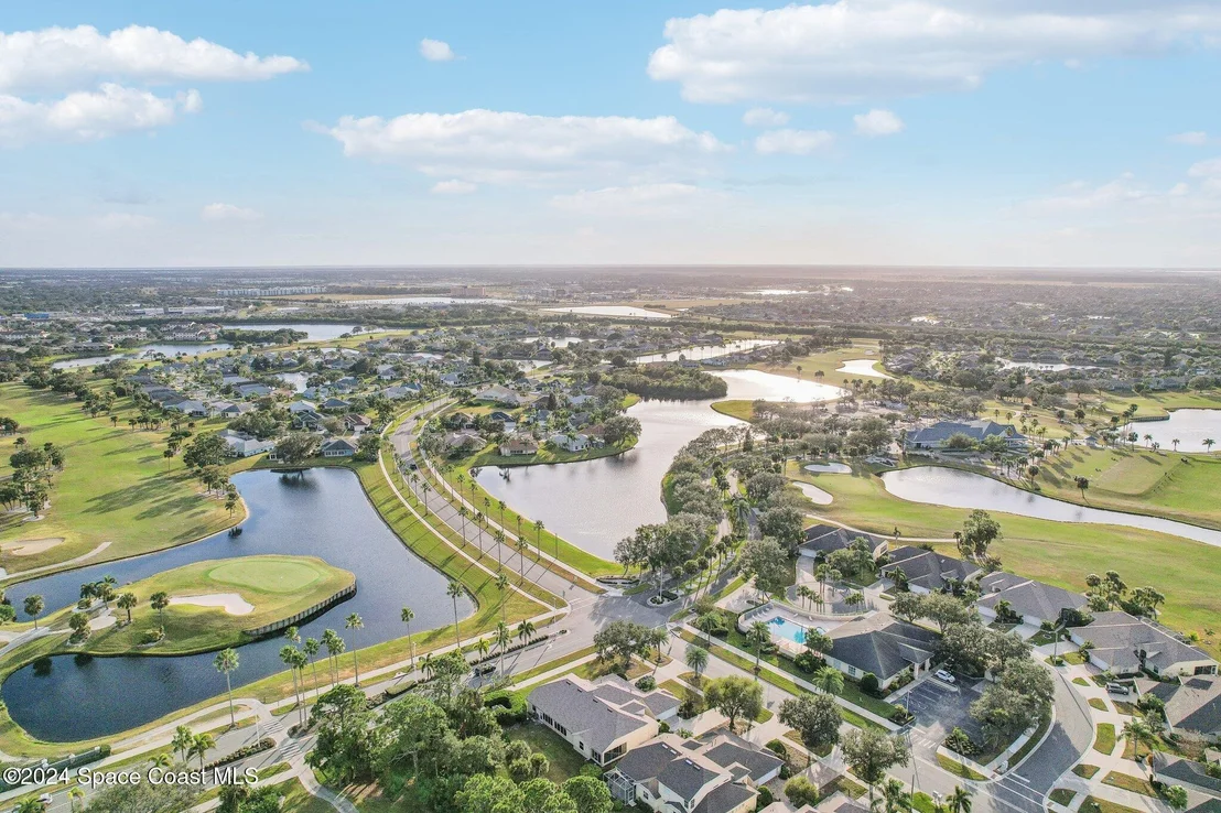 Photo of 1969 Golf Vista Boulevard