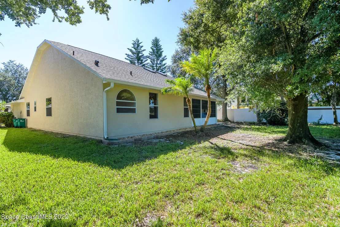 Photo of 480 Prestwick Court