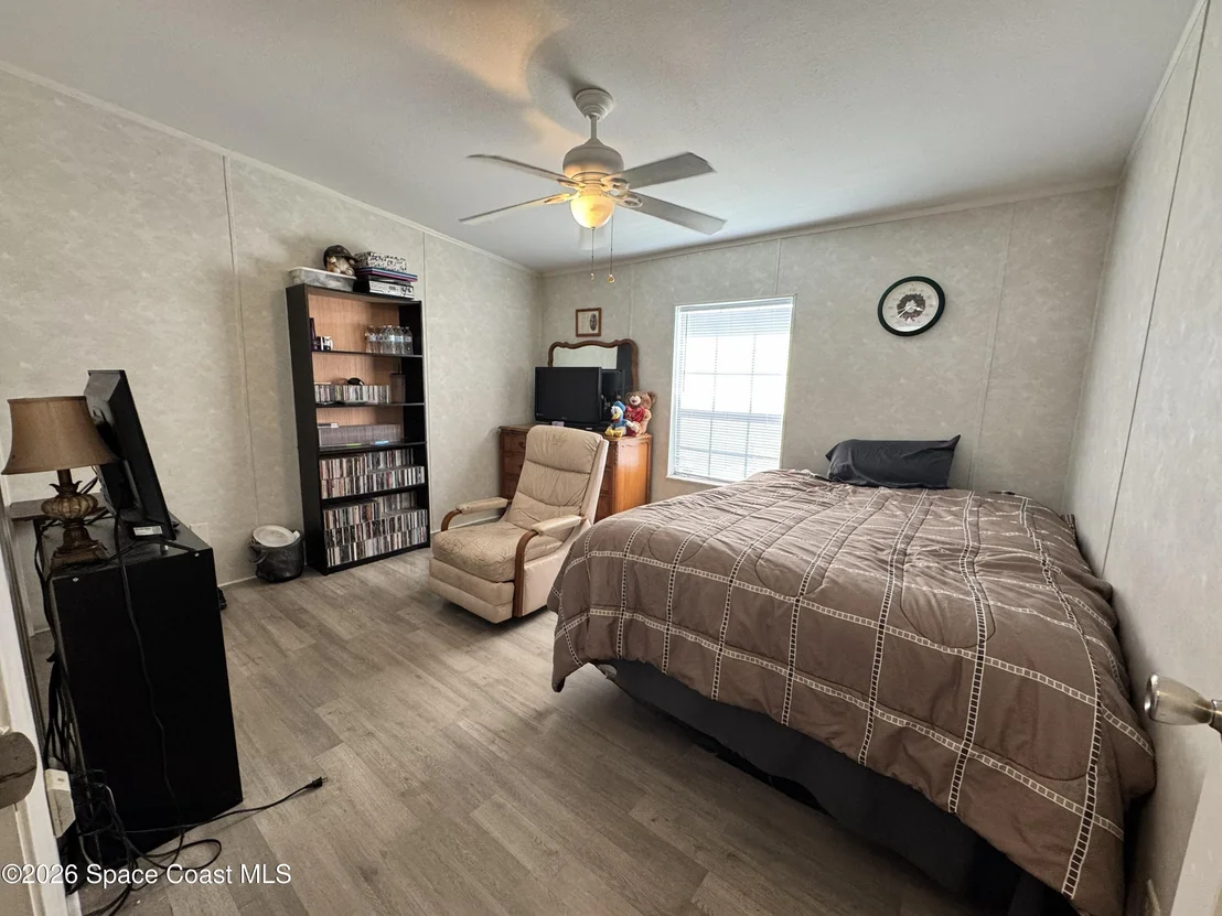 Photo of 835 Vireo Drive