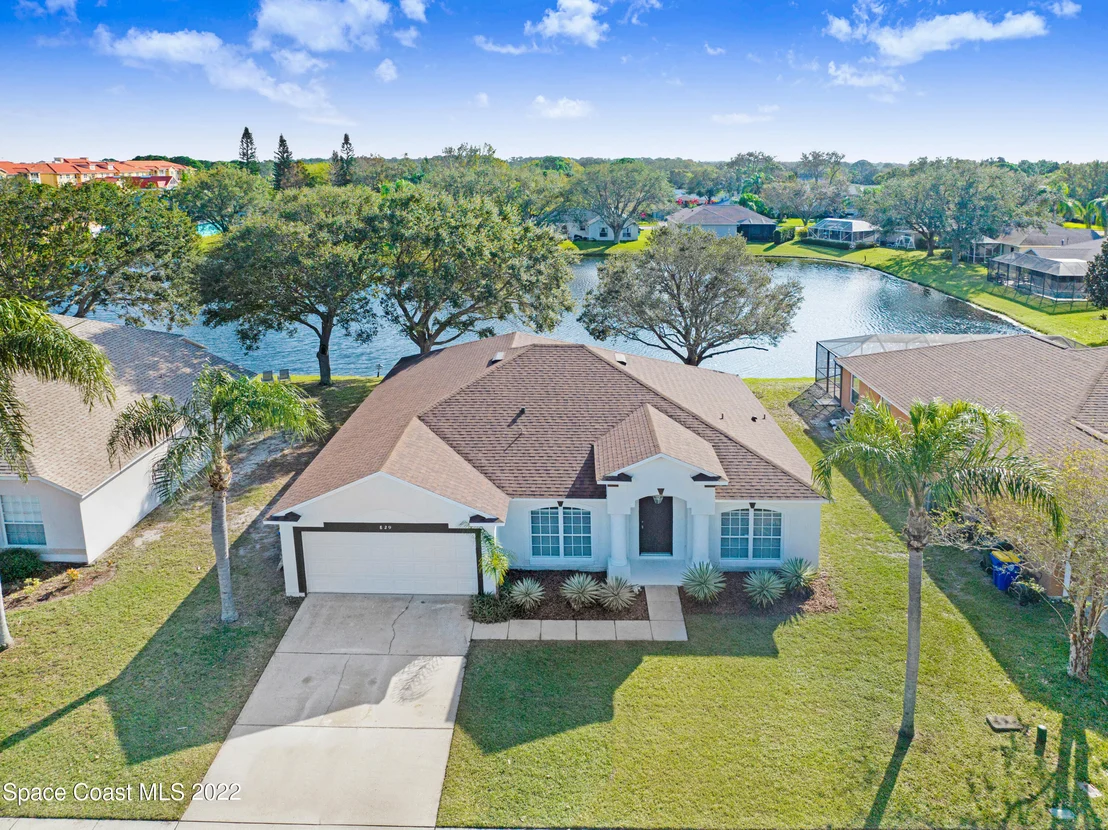 Photo of 829 Saint Michel Drive