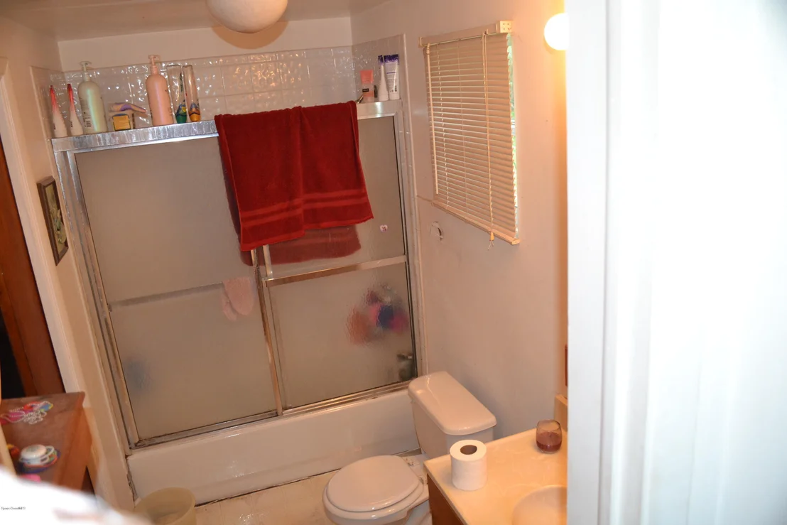 Photo of 665 Cox Road