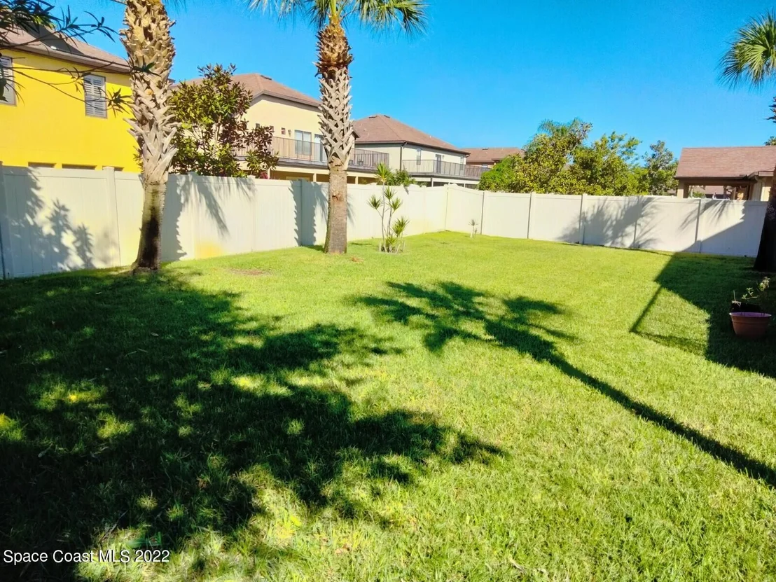 Photo of 1242 United Drive