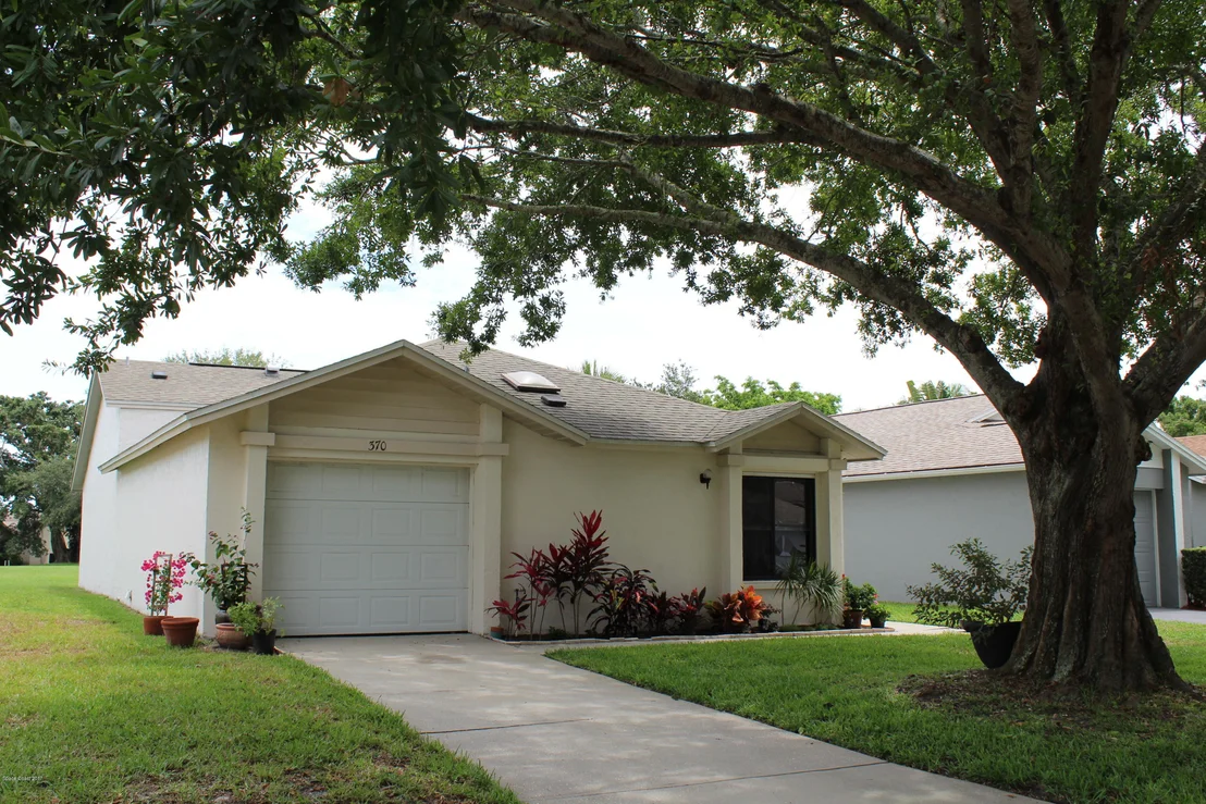 Photo of 370 Myrtlewood Road