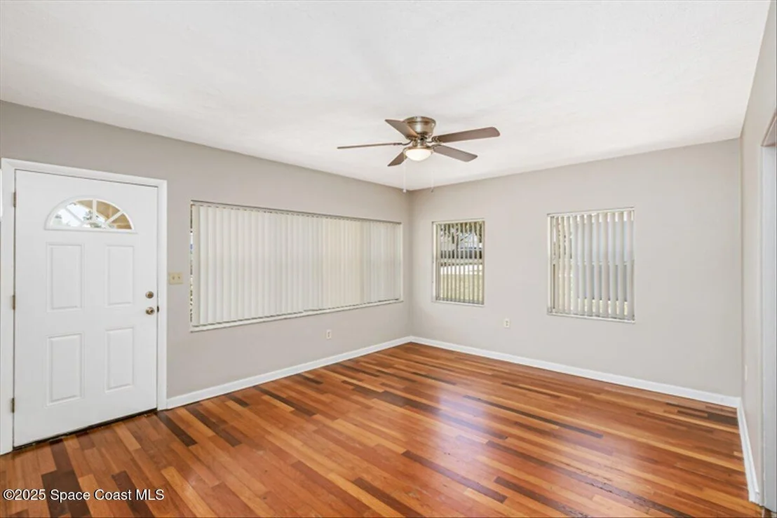 Photo of 1020 Seminole Drive