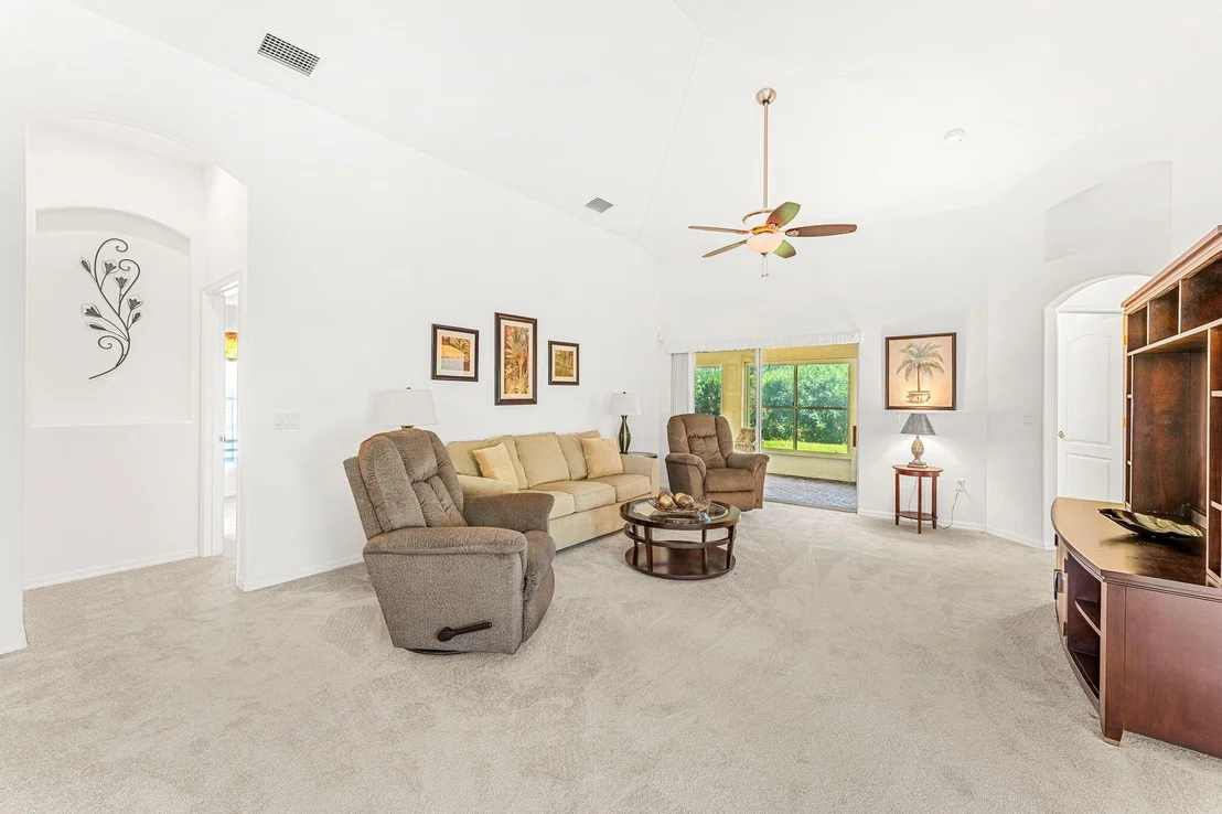 Photo of 921 Indian Oaks Drive