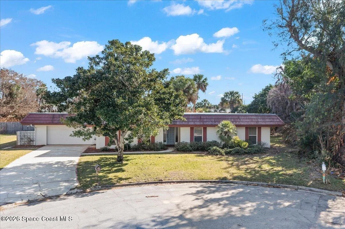 Photo of 210 12th Terrace
