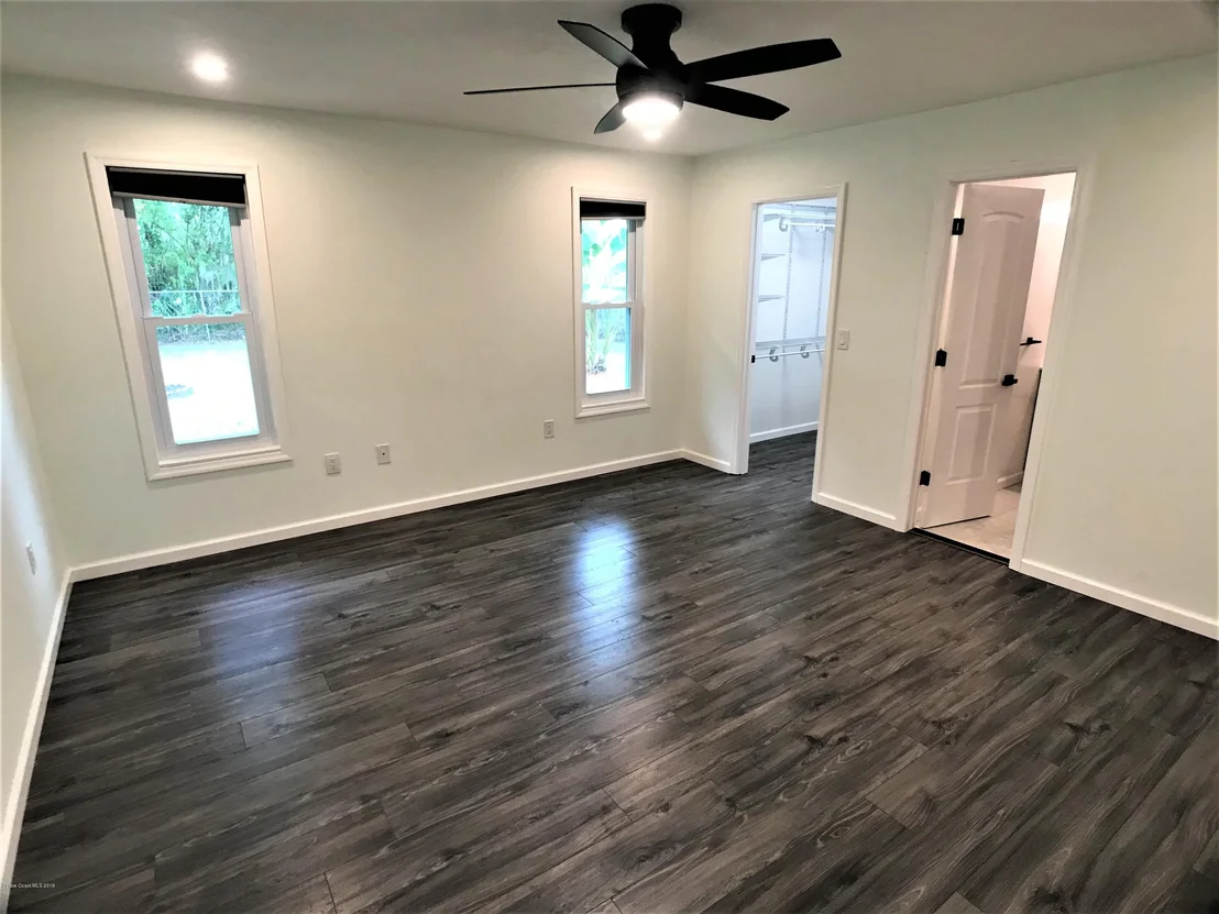 Photo of 151 Memory Lane NE