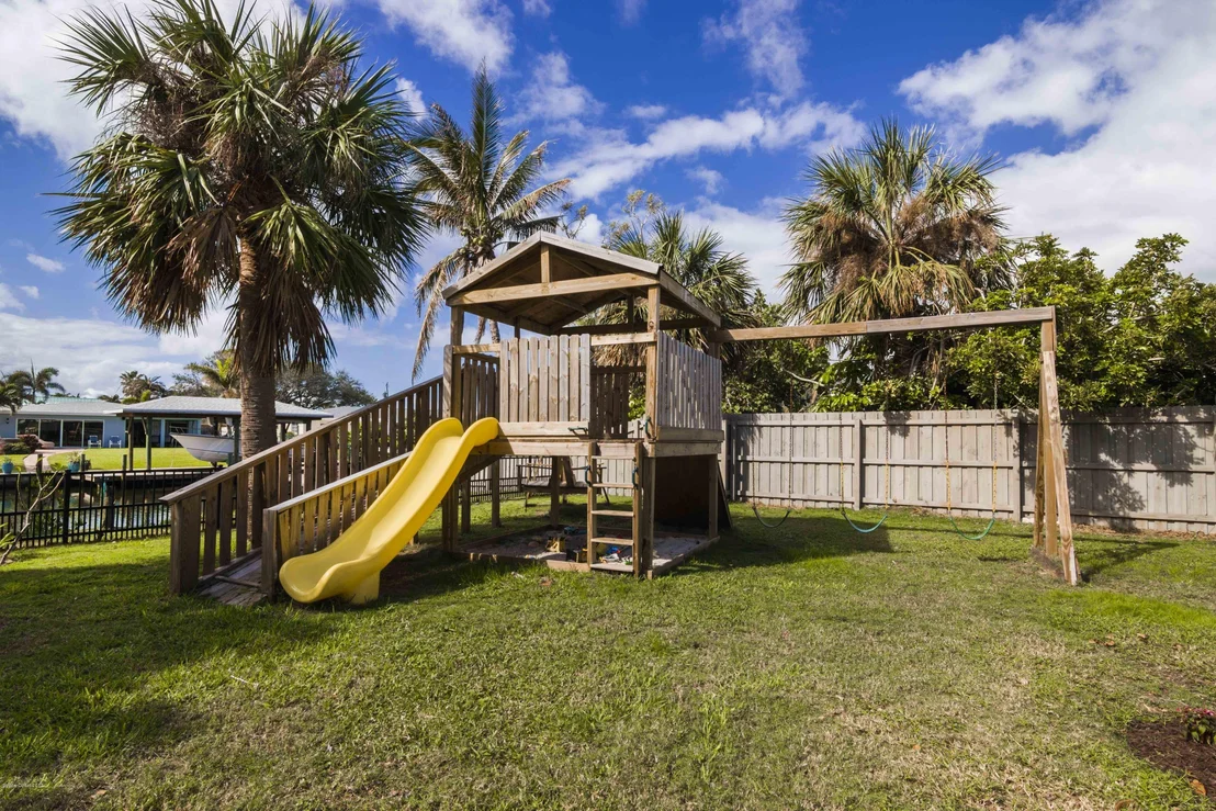 Photo of 1702 Bayshore Drive