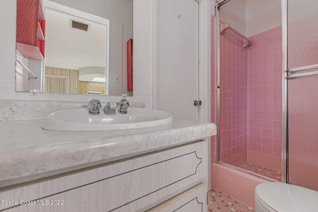 Photo of 107 Lagoon Avenue