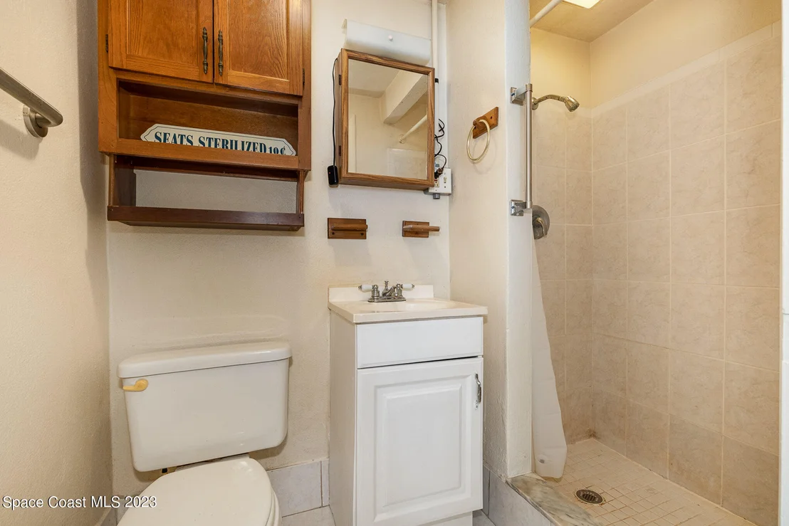 Photo of 3957 Canal Drive