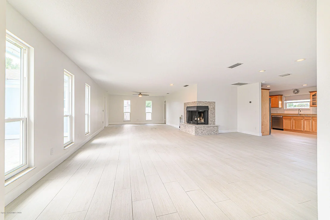 Photo of 280 Pompano Drive