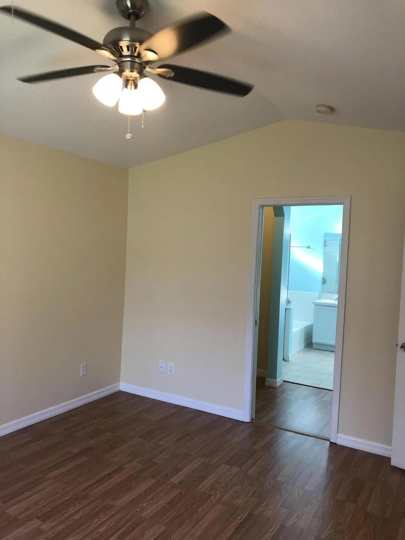 Photo of 8507 Ivanhoe Drive