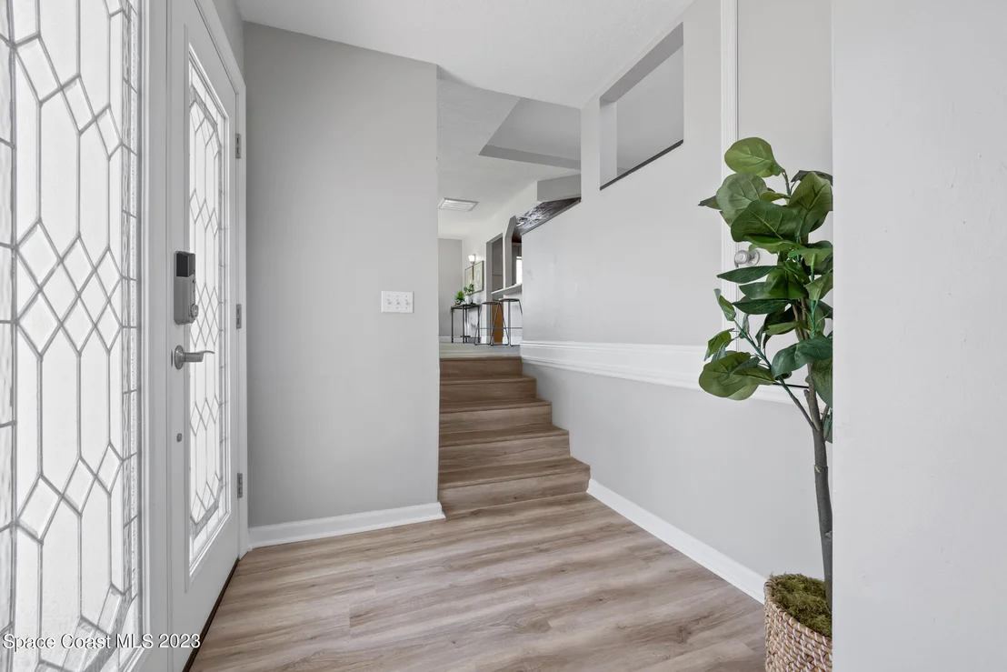 Photo of 538 Sunset Boulevard