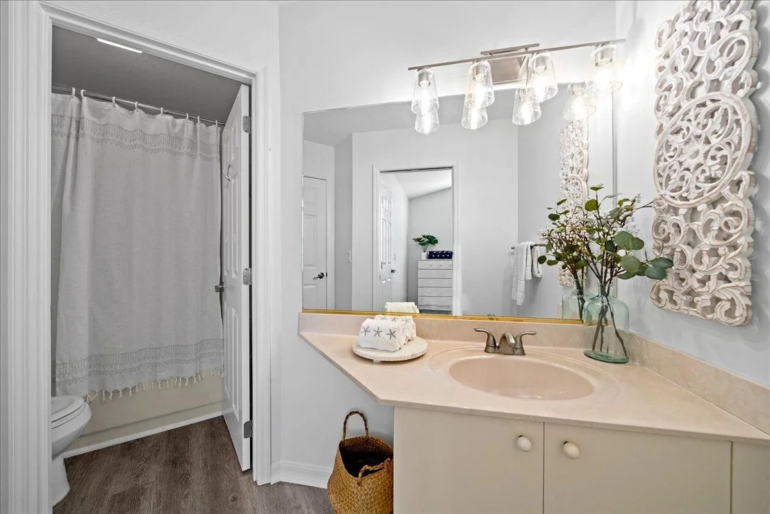 Photo of 3974 Saint Armens Circle