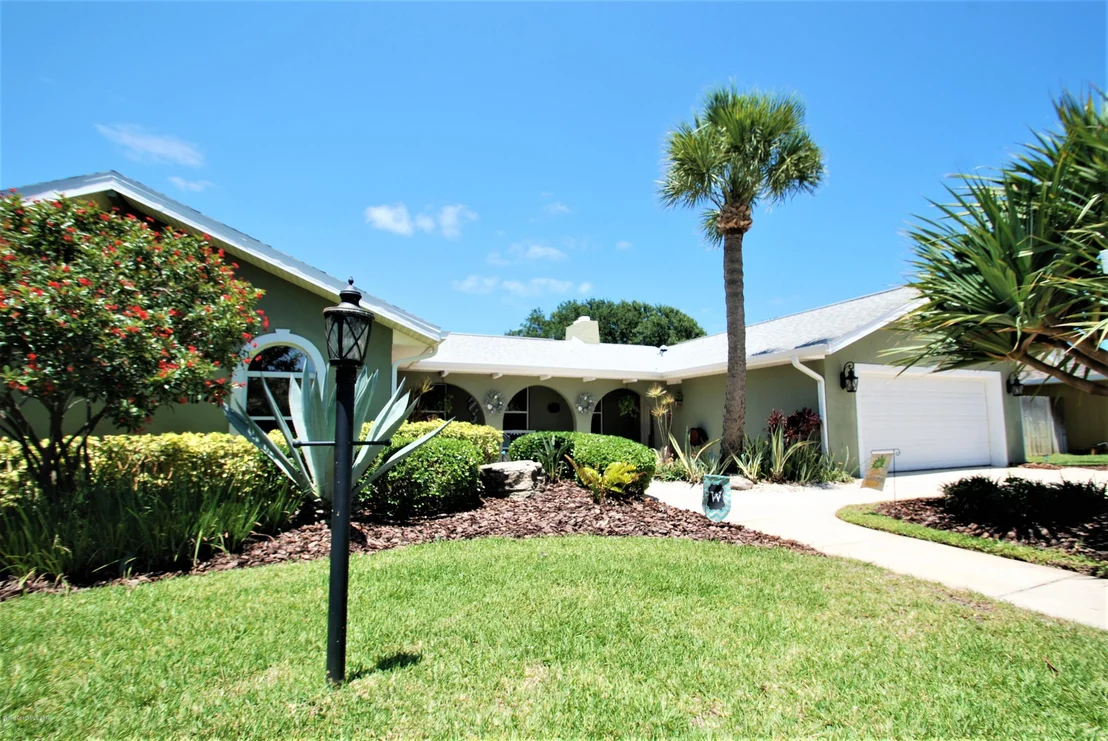 Photo of 230 Sand Dollar Road
