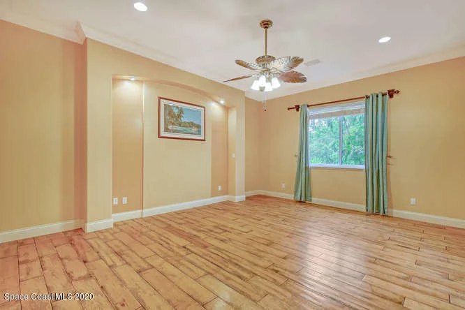 Photo of 902 Nelson Drive