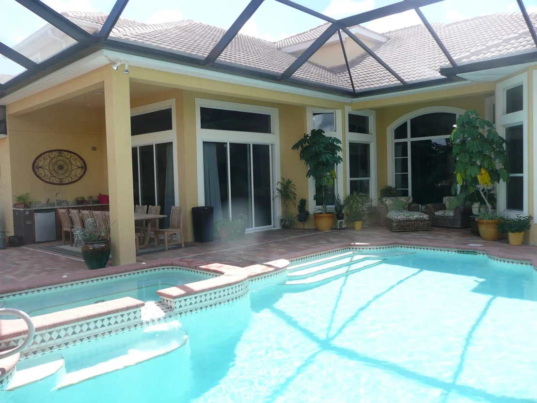 Photo of 2992 Emeldi Lane