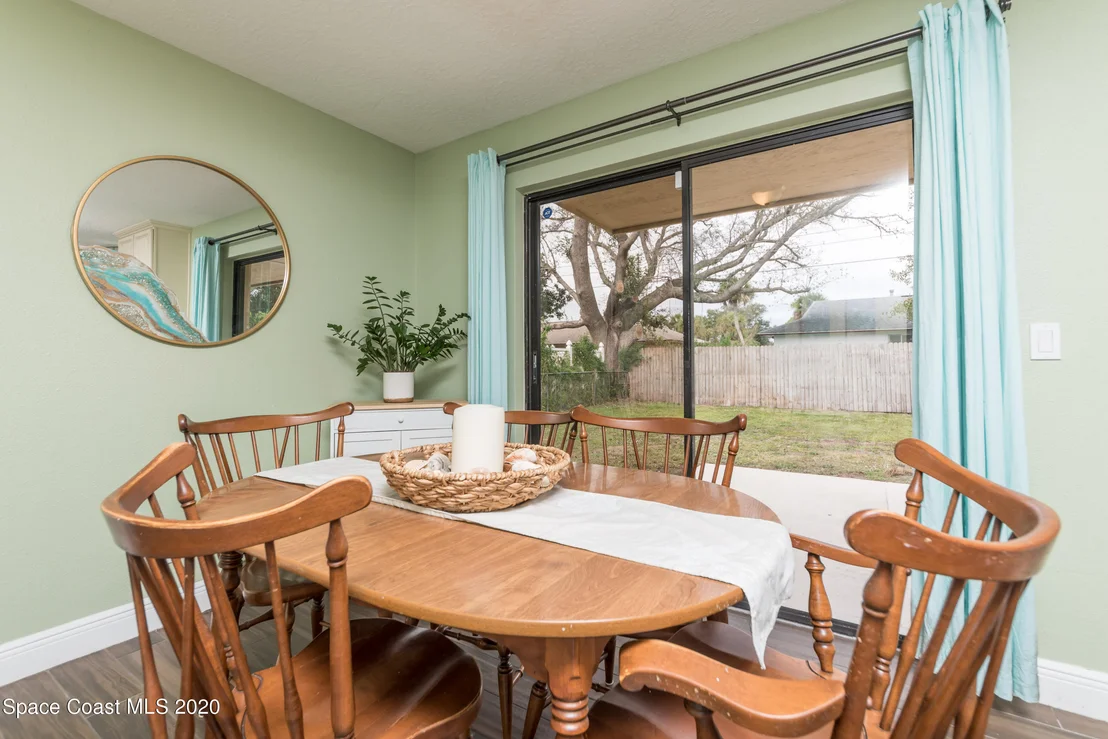 Photo of 1134 Manatee Drive
