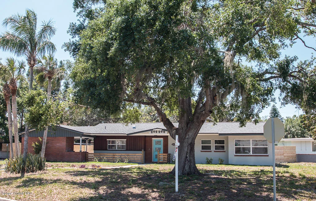 Photo of 3049 Moss Drive