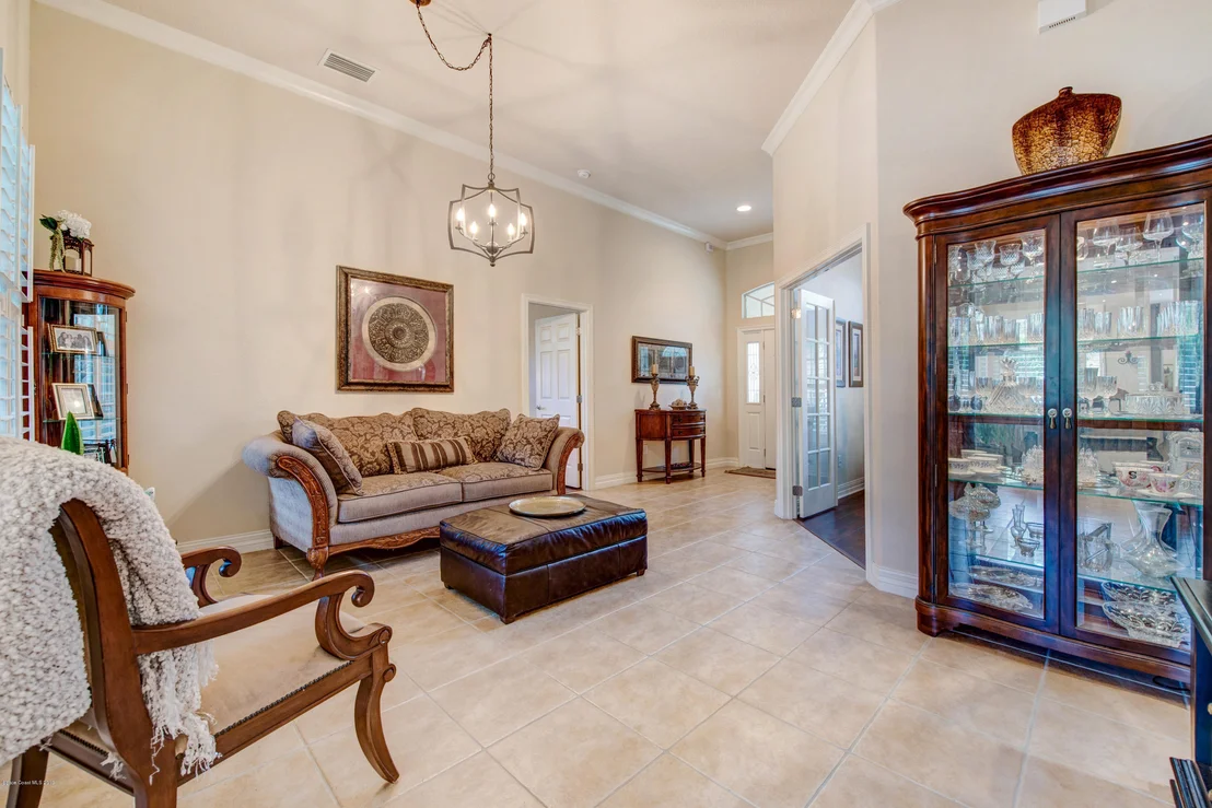 Photo of 2045 Botanica Circle