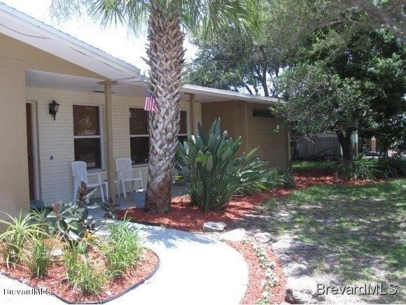 Photo of 625 N Robin Way