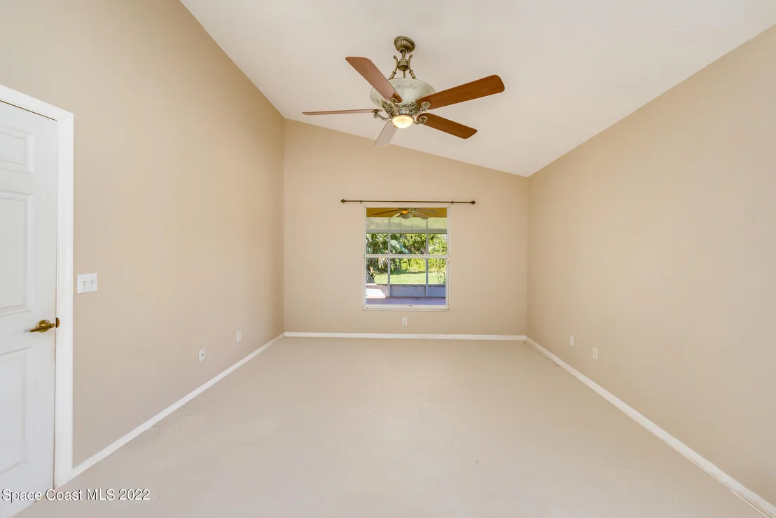 Photo of 1076 Pine Creek Circle NE