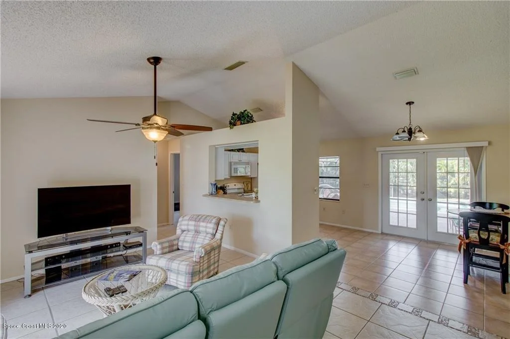 Photo of 1533 Polynesian Lane