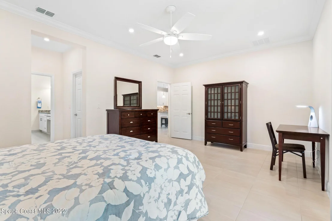 Photo of 1645 Willows Square