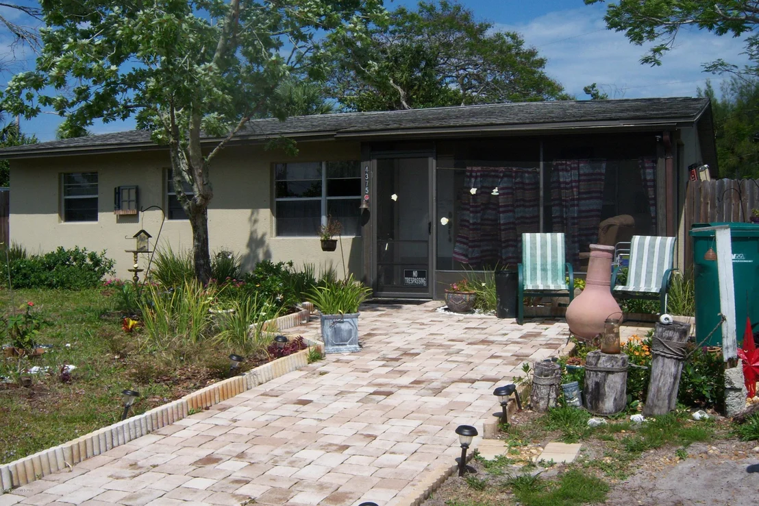Photo of 4375 Thistleberry Drive