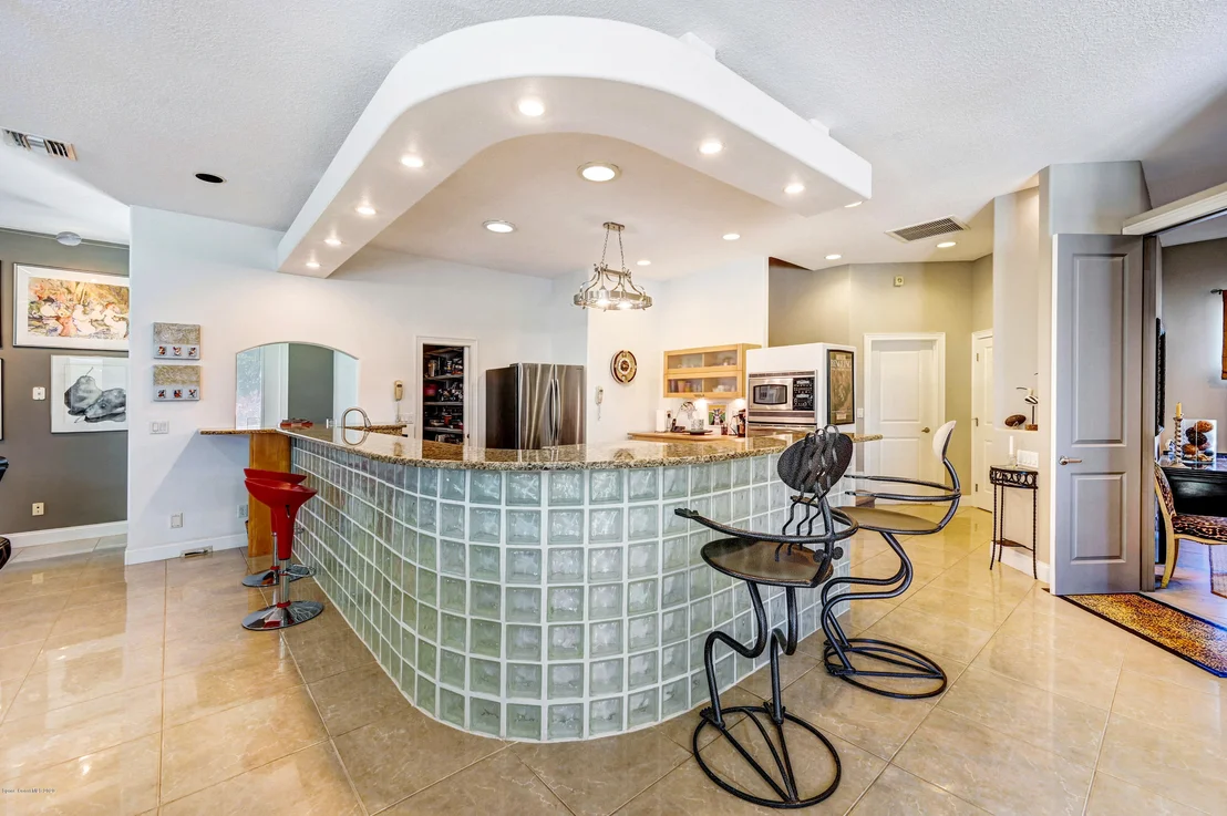 Photo of 5640 Willoughby Drive