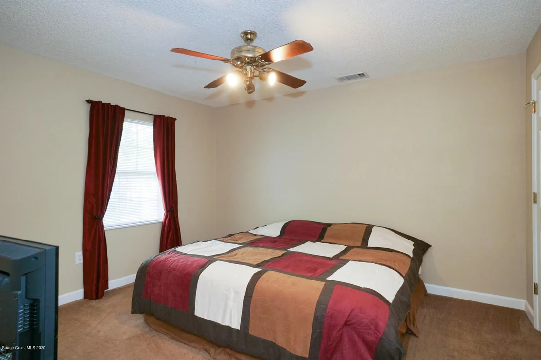 Photo of 2125 Linrose Lane