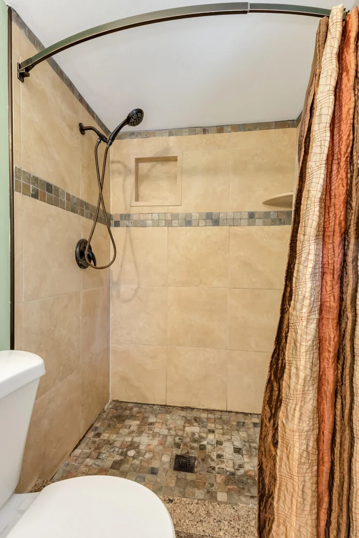 Photo of 313 Banyan