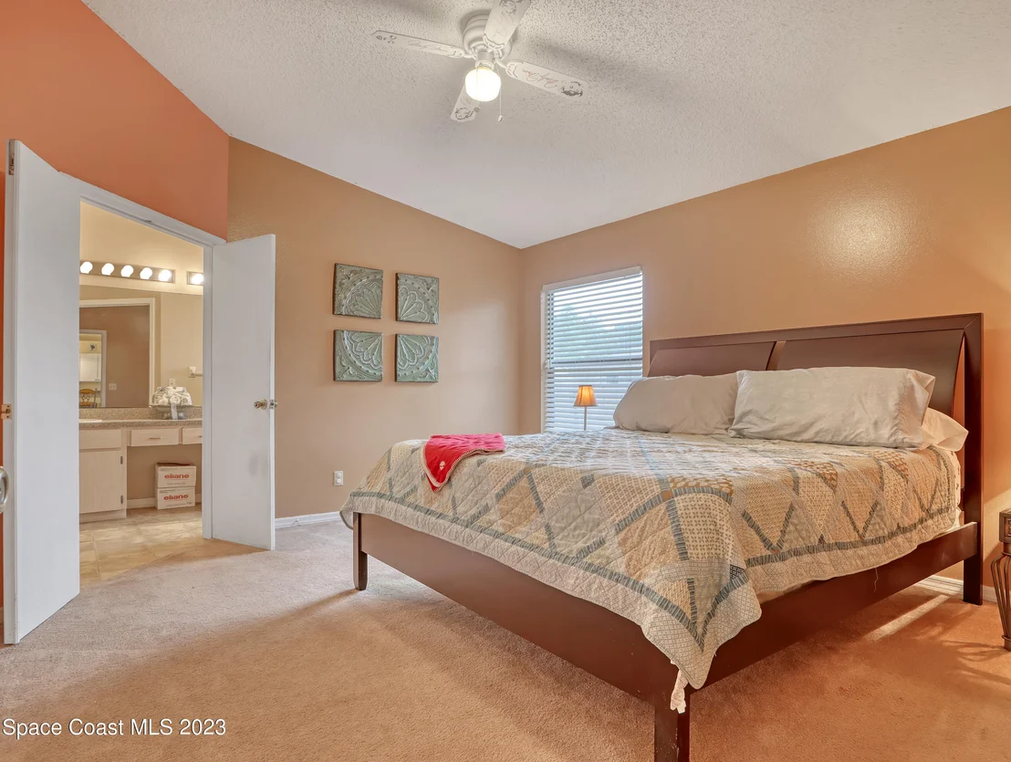 Photo of 958 Lyons Circle NW