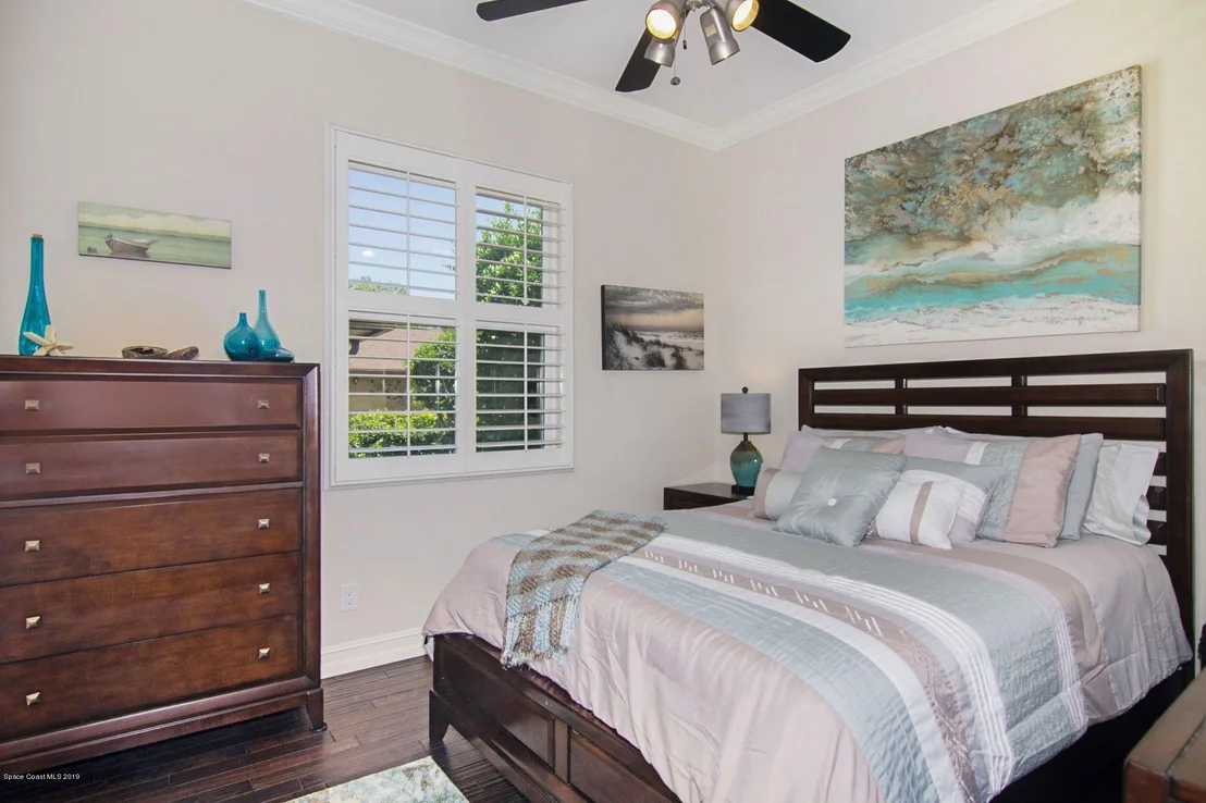 Photo of 1242 Silver Lake Drive