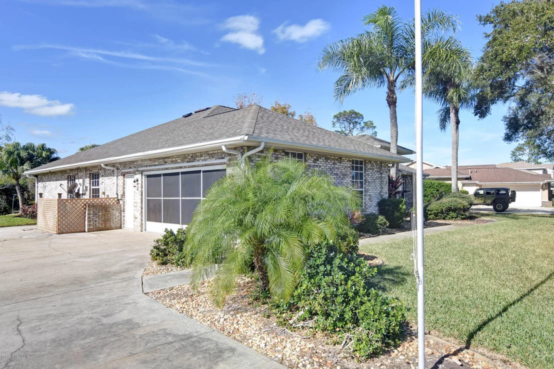 Photo of 4470 Canard Road