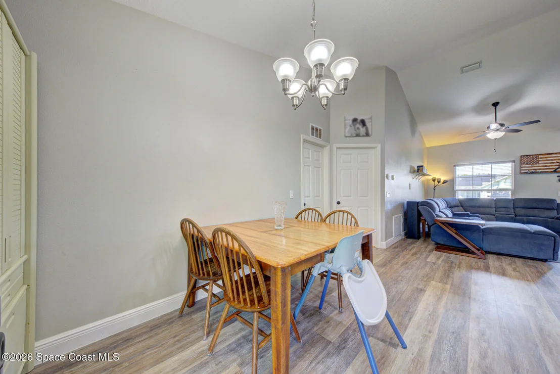 Photo of 6165 Adina Road