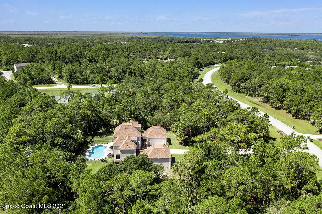 Photo of 5545 Willoughby Drive