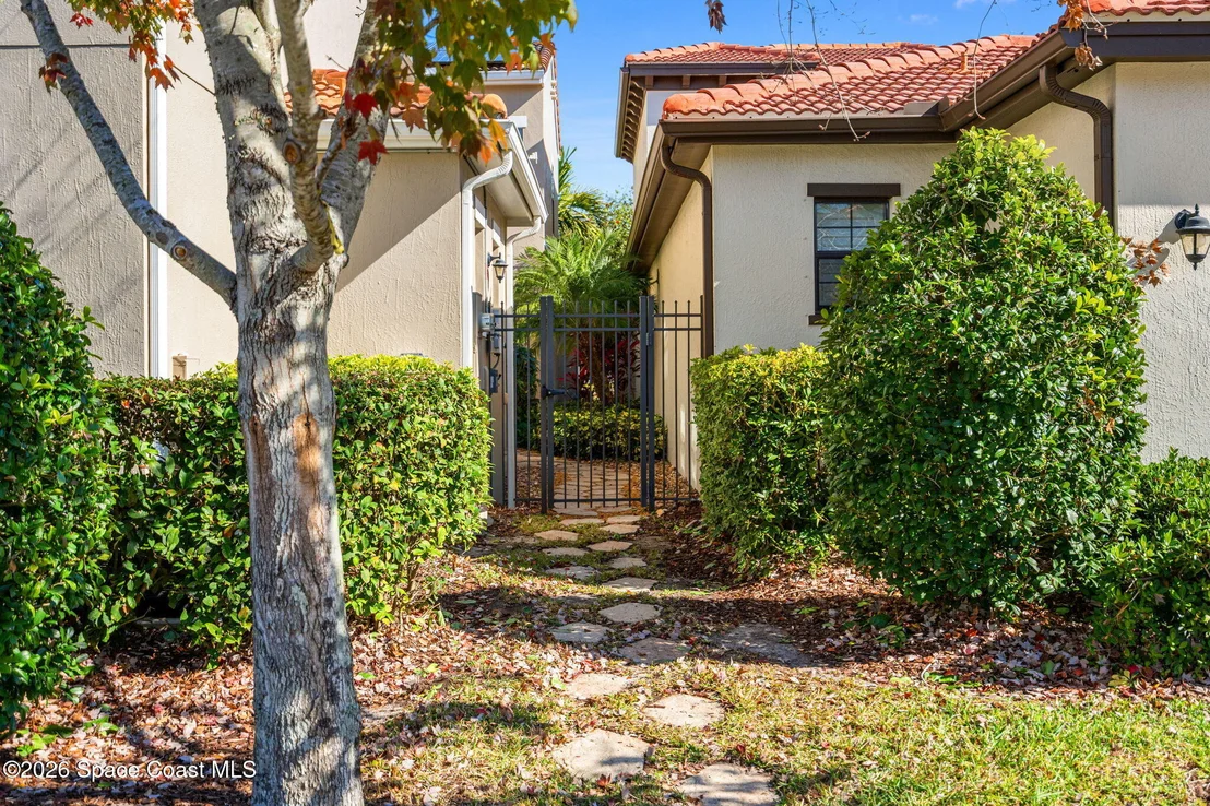 Photo of 7045 Primavera Lane