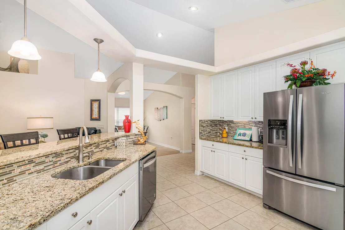 Photo of 7147 Broderick Drive